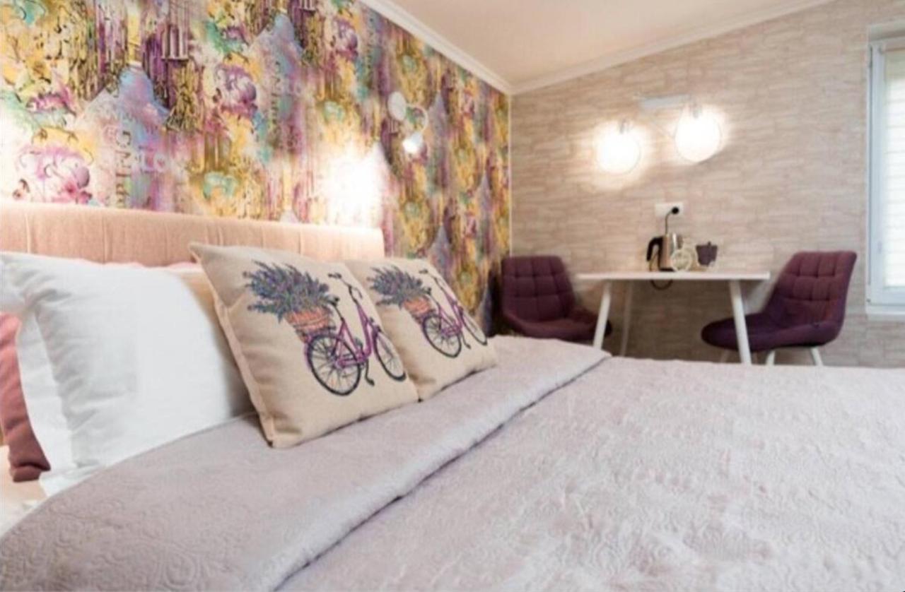 Уютные апартаменты  Bed&Bike Била Церква Екстериор снимка